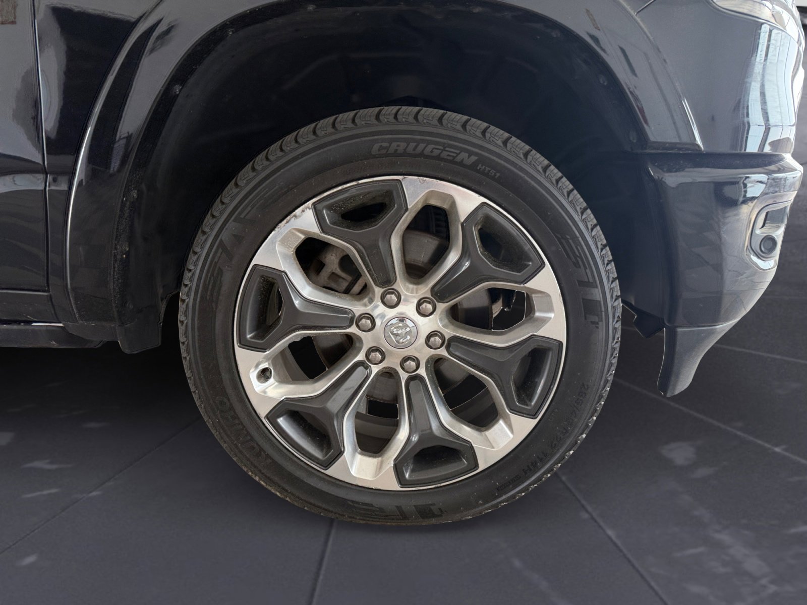 Certified Used 2022 Diamond Black Crystal Pearlcoat RAM Limited image 42