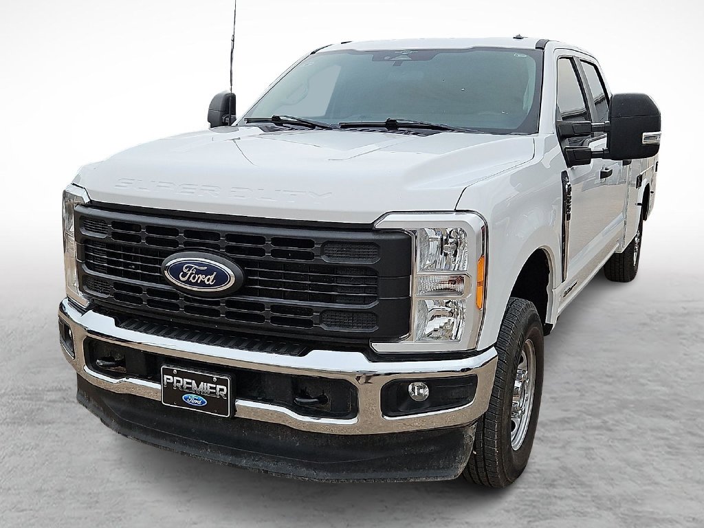 Used 2023 Oxford White Ford XL image 4