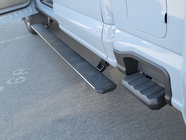 New 2026 Glacier Gray Metallic Tri-Coat Ford F-350® Platinum® image 22