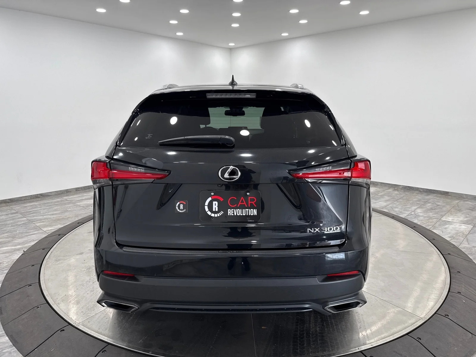 Used 2019 Caviar Lexus 300 FWD image 6