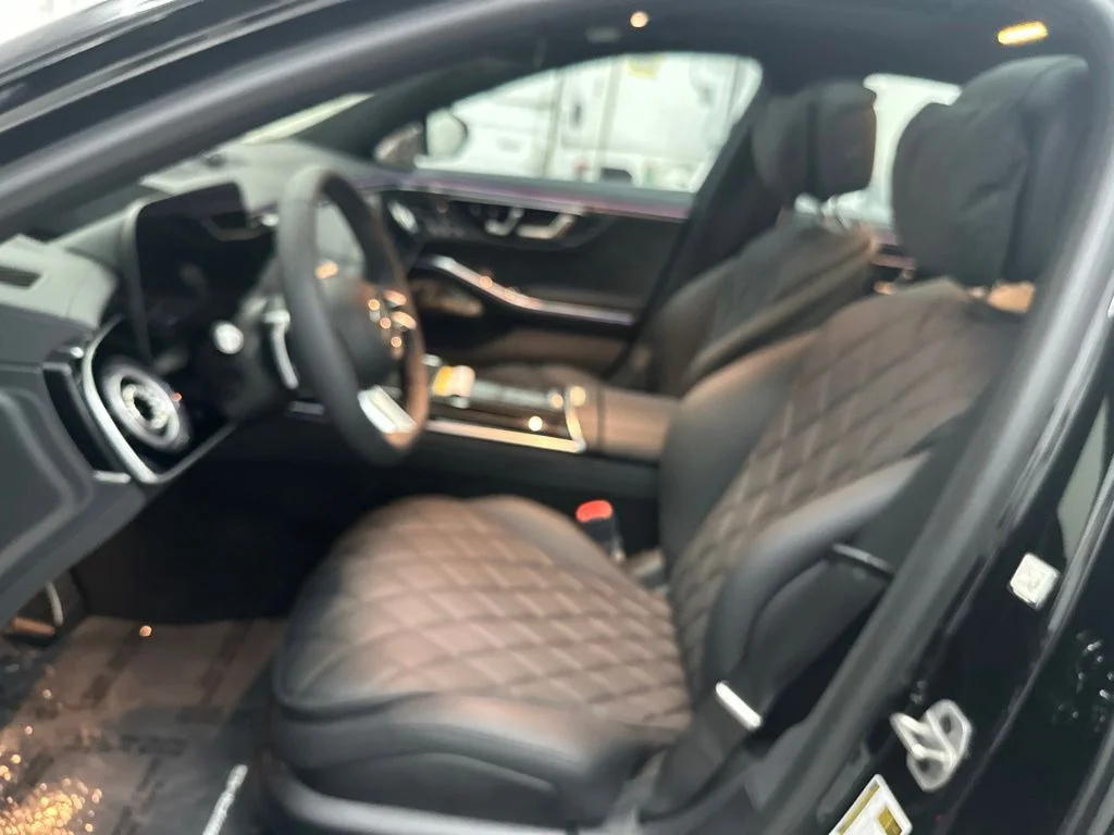 New 2027 Black Mercedes-Benz S 580 image 17