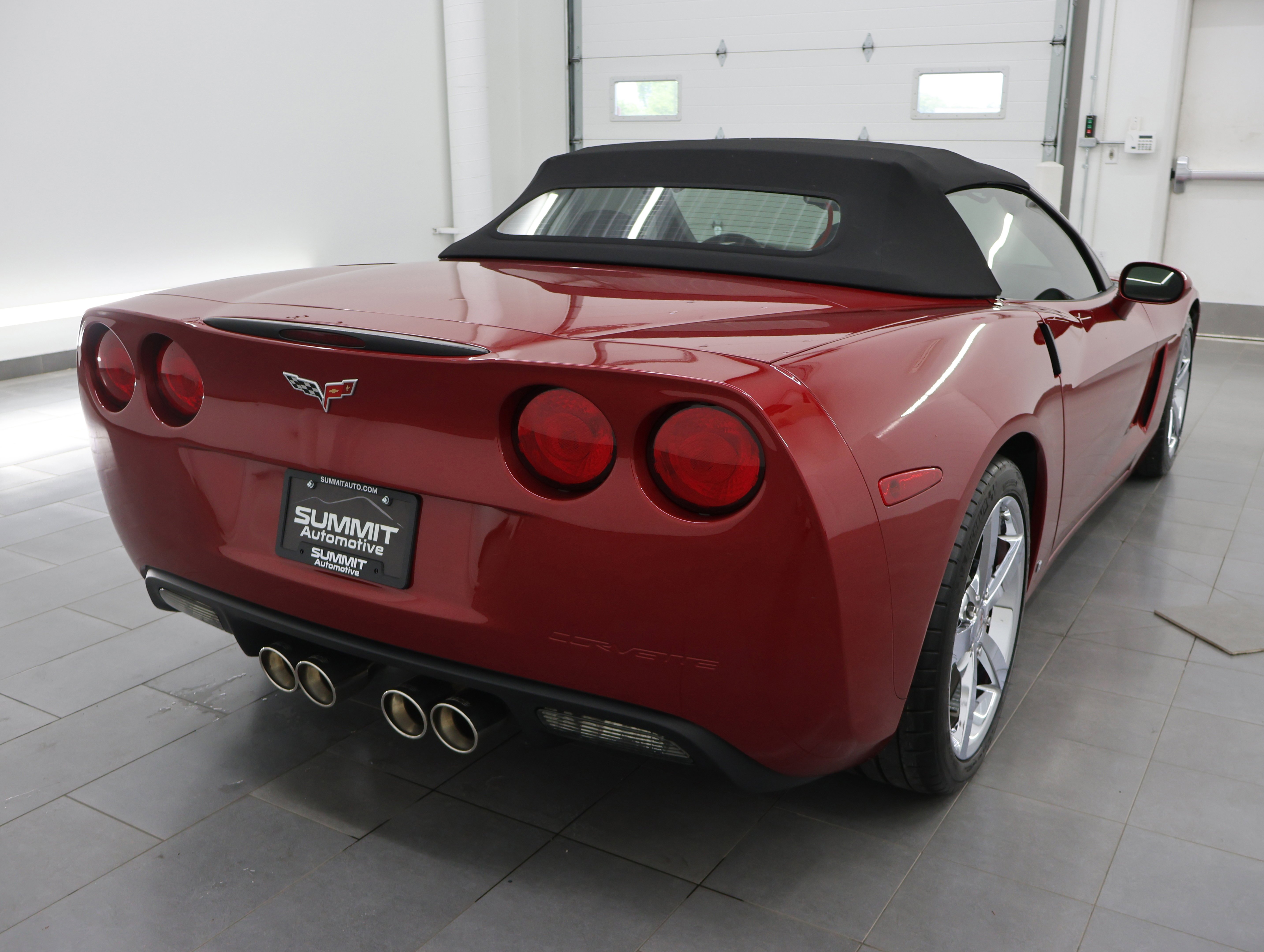 Used 2008 Crystal Red Metallic Tintcoat Chevrolet Convertible: 3LT-POWER TOP CONVERTIBLE-AUTO-HEATED LEATHER-MICHELIN TIRES image 5