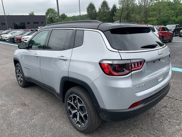 New 2026 Silver Zynith Metallic Clearcoat Jeep Limited image 2