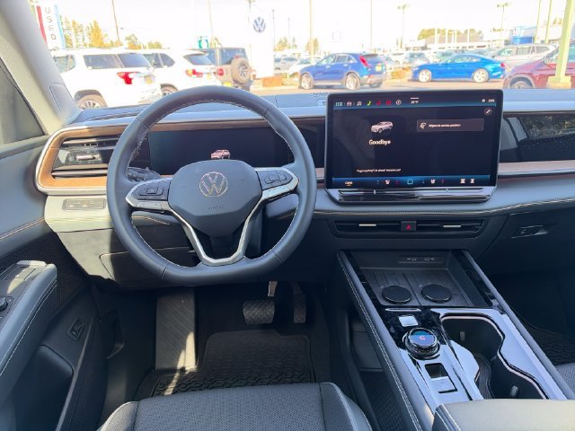New 2027 Opal White Pearl Volkswagen SE w/Technology image 20