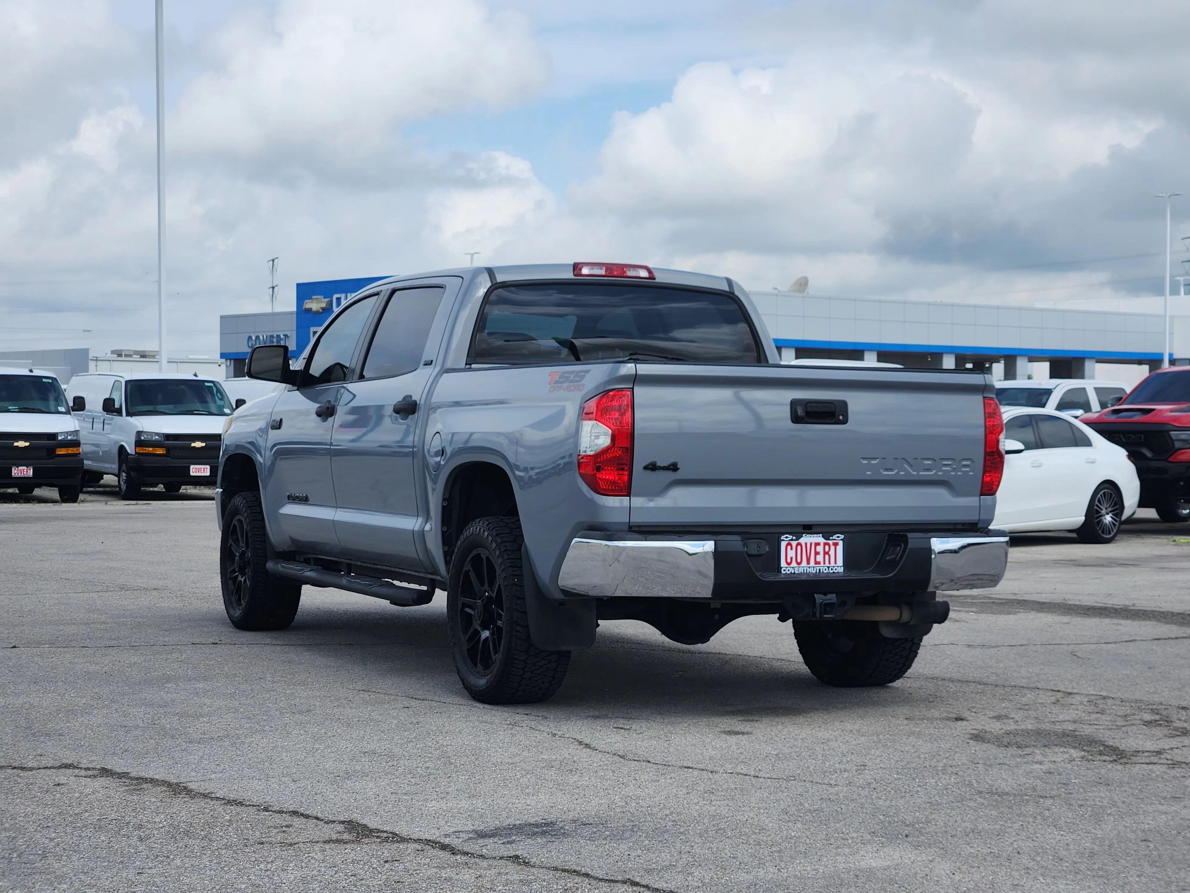 Used 2019  Toyota SR5 image 5