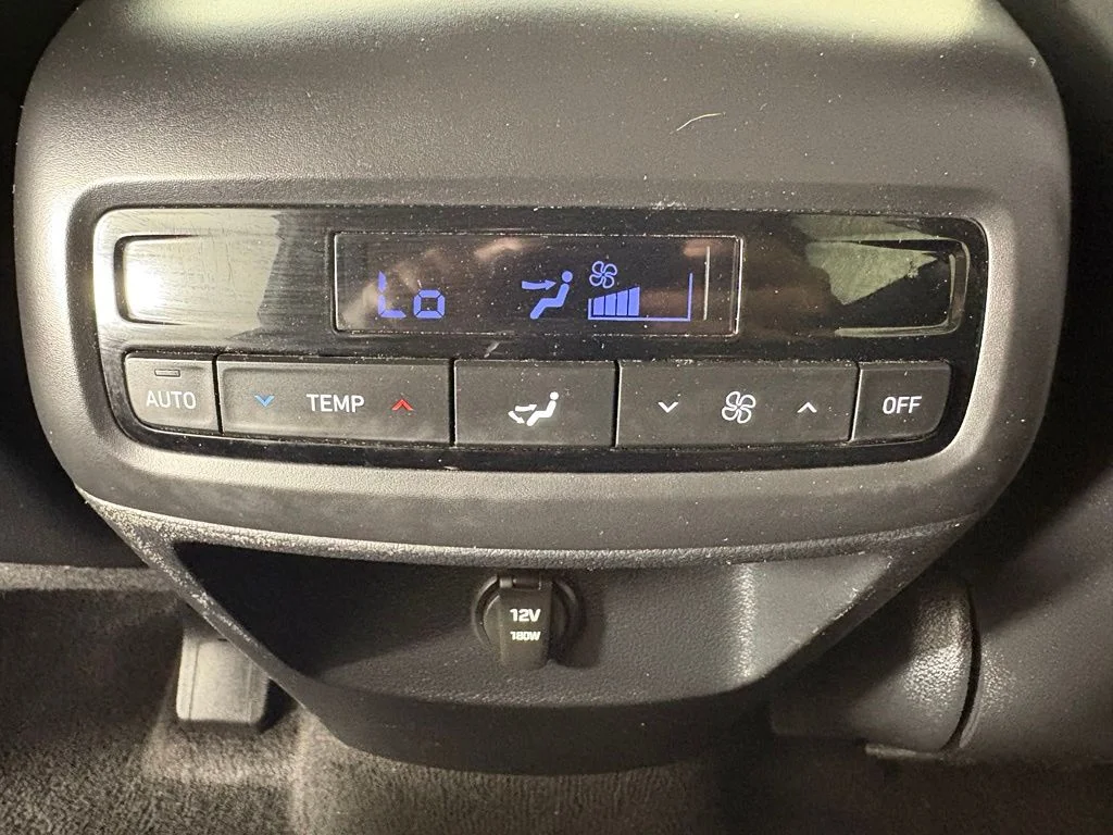 Used 2024 White Hyundai SEL image 36