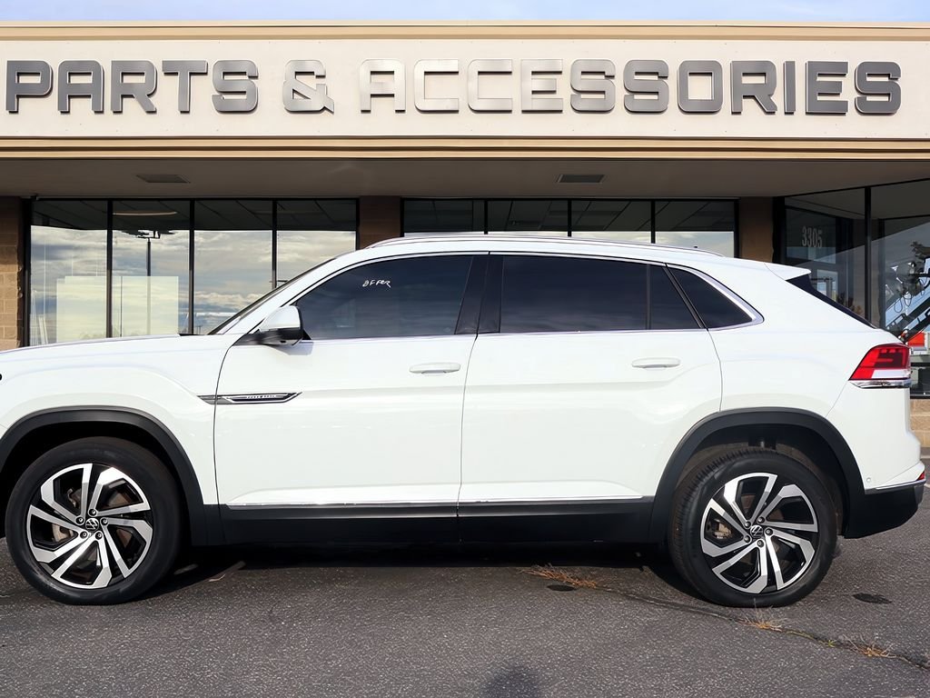 2020 Volkswagen Atlas Cross Sport V6 SEL Premium photo 3