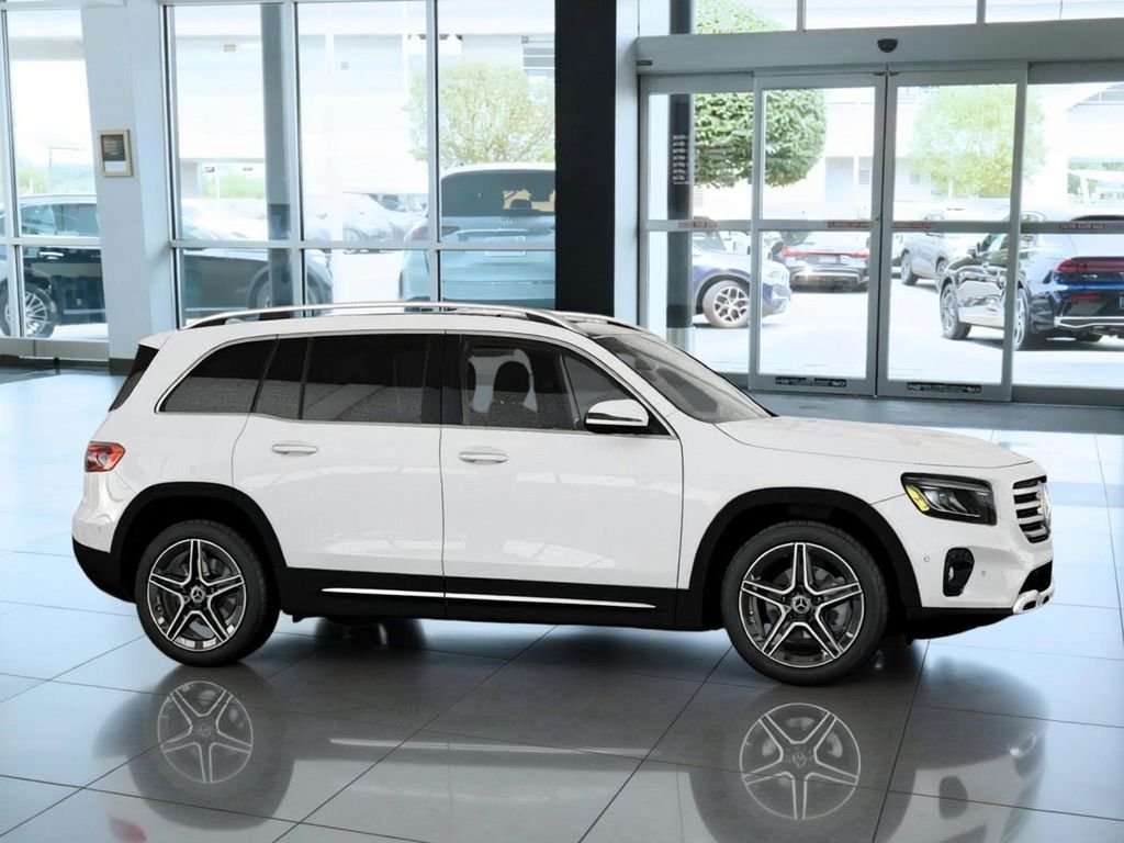 New 2026 Polar White Mercedes-Benz GLB 250 image 14