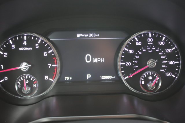 Used 2021 Gray Kia SX image 19