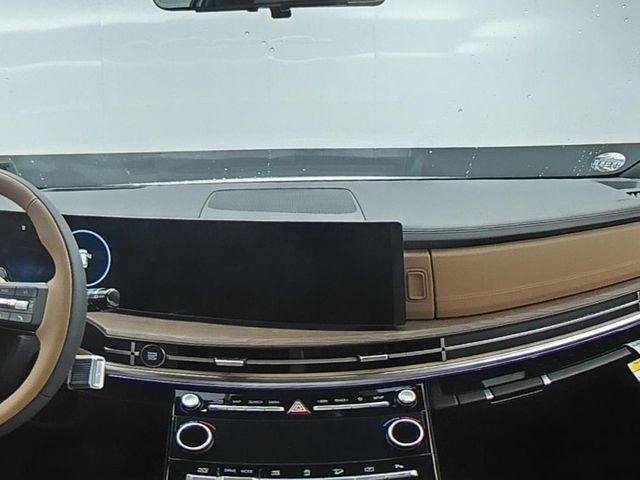 New 2027 White Hyundai Calligraphy AWD image 34