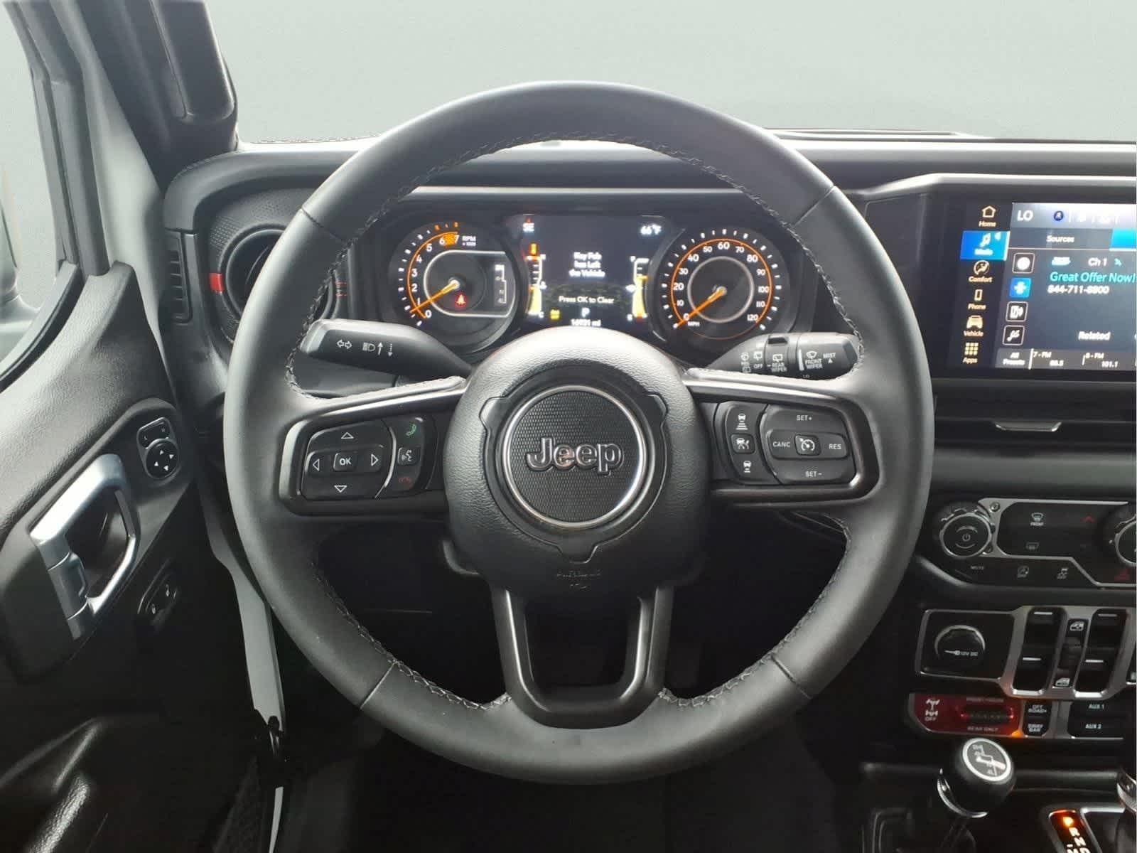 Used 2026 Bright White Clearcoat Jeep Rubicon image 18