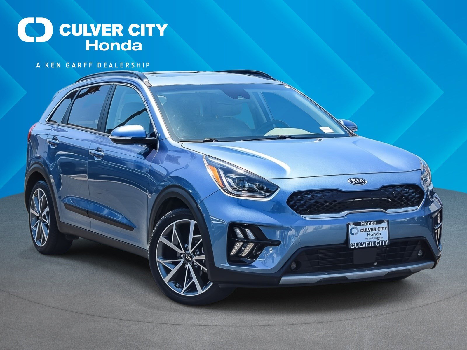 2021 Kia Niro Touring SE's photo