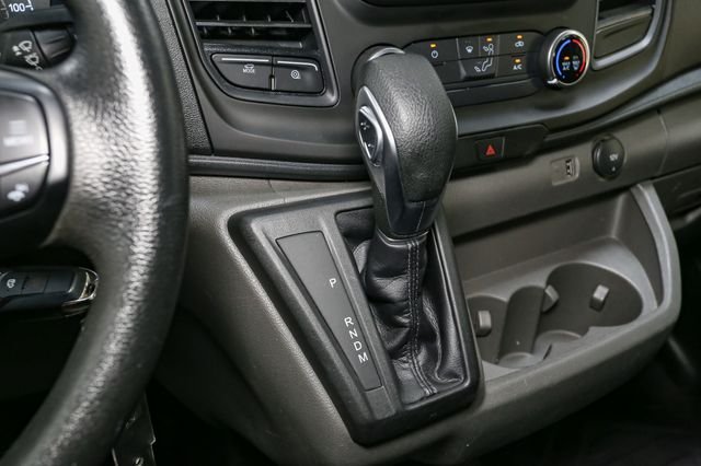 Used 2025  Ford Base image 23