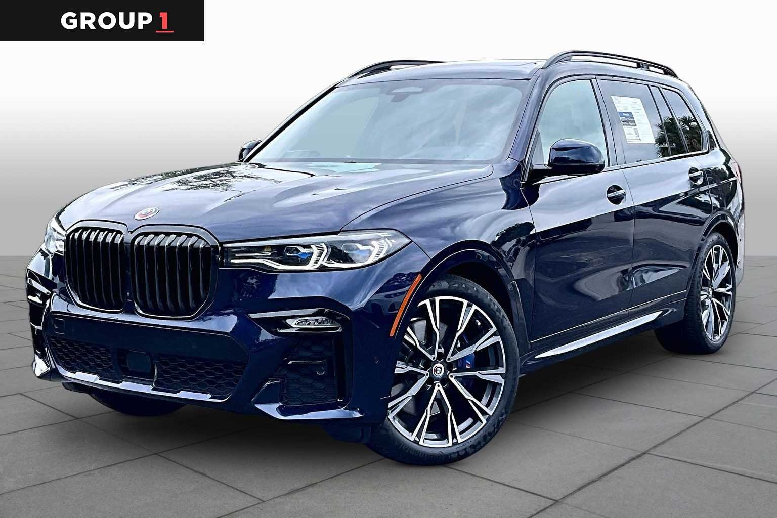 2022 BMW X7 M50i's photo