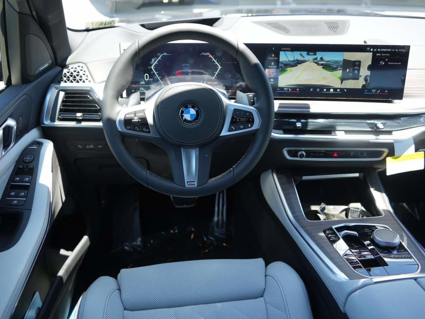 New 2026 Carbon Black Metallic BMW sDrive40i image 7