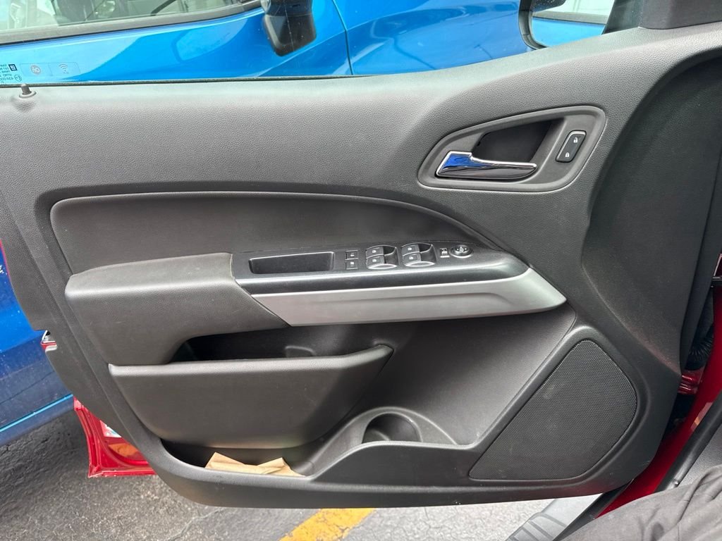 Used 2022 Cherry Red Tintcoat Chevrolet LT image 13