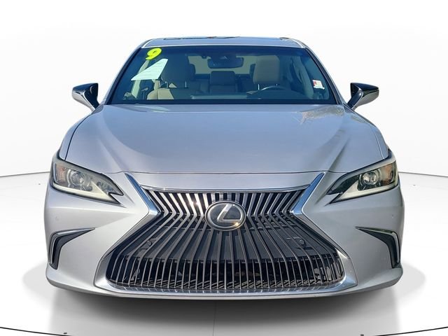 Used 2019 Silver Lexus 350 image 1