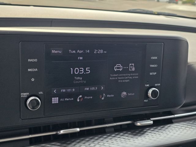 Used 2024  Kia LX image 23