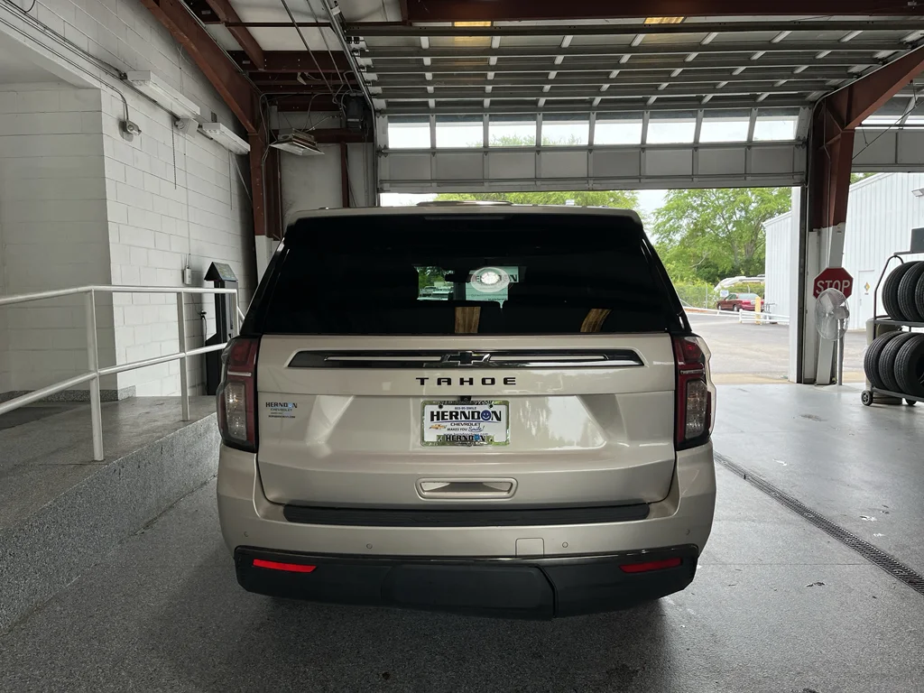 Used 2022 Empire Beige Metallic Chevrolet Z71 image 7