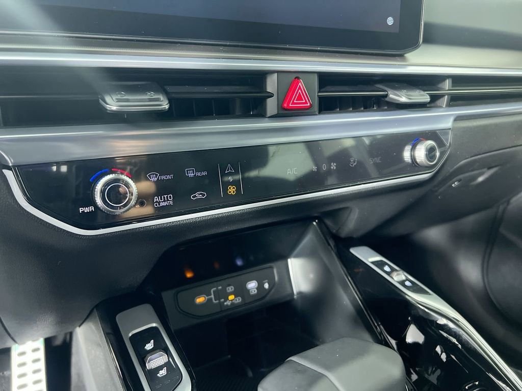 2026 Kia Sorento EX - Photo 24