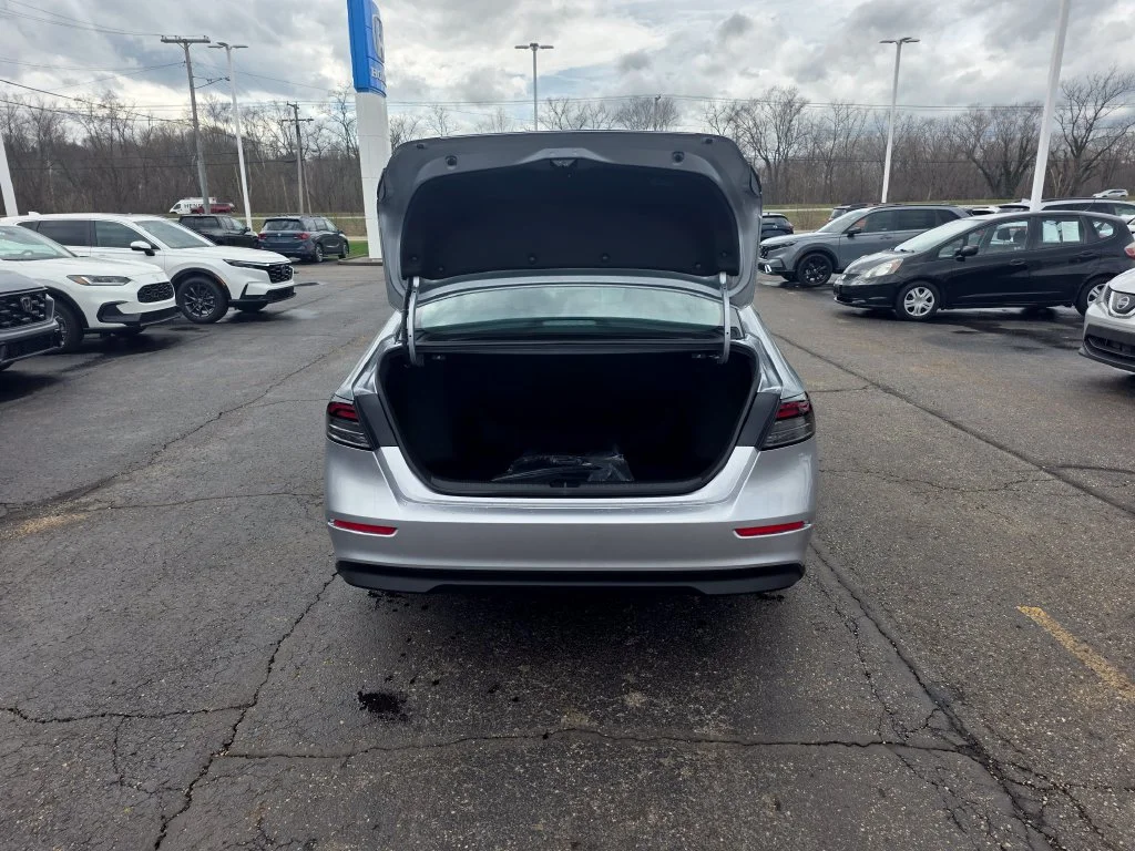 2026 Honda Accord SE - Photo 13