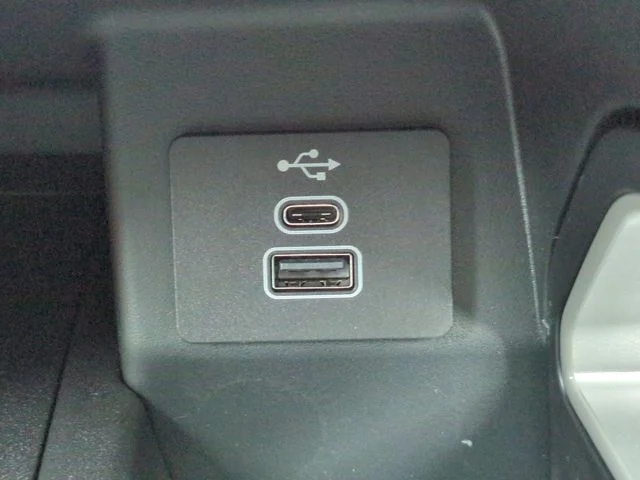 New 2026 Avalanche Ford Lariat® image 22