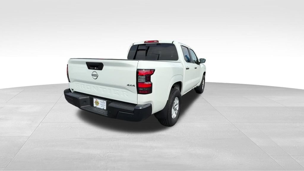 Used 2026 White Nissan S image 7