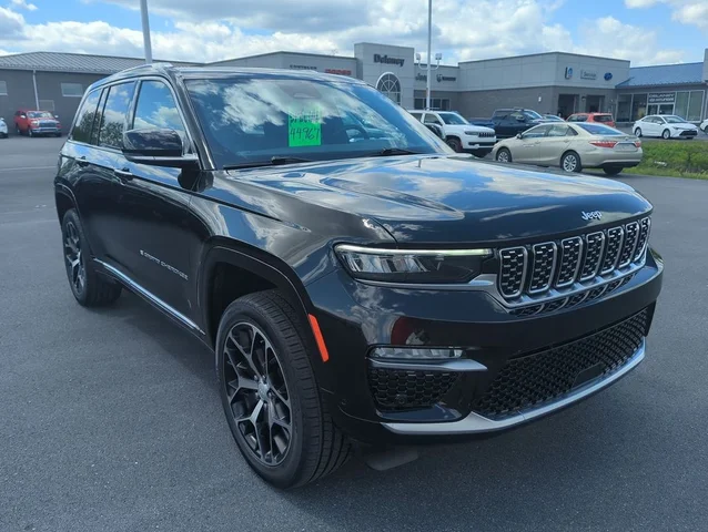 2022 Jeep Grand Cherokee Summit Reserve
