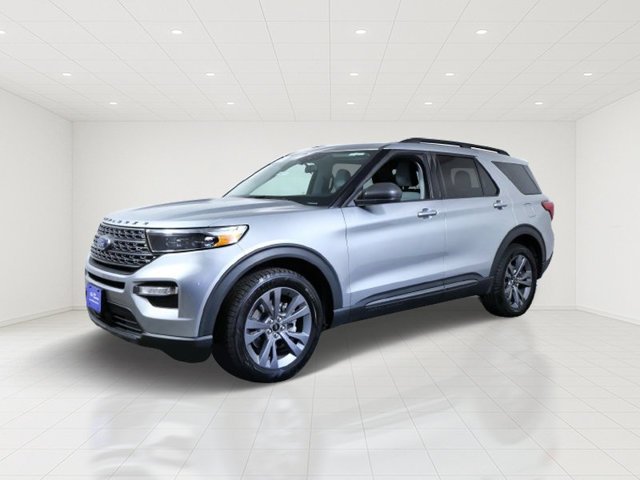 Certified 2021 Ford Explorer XLT with VIN 1FMSK8DH5MGA93849 for sale in Apple Valley, Minnesota