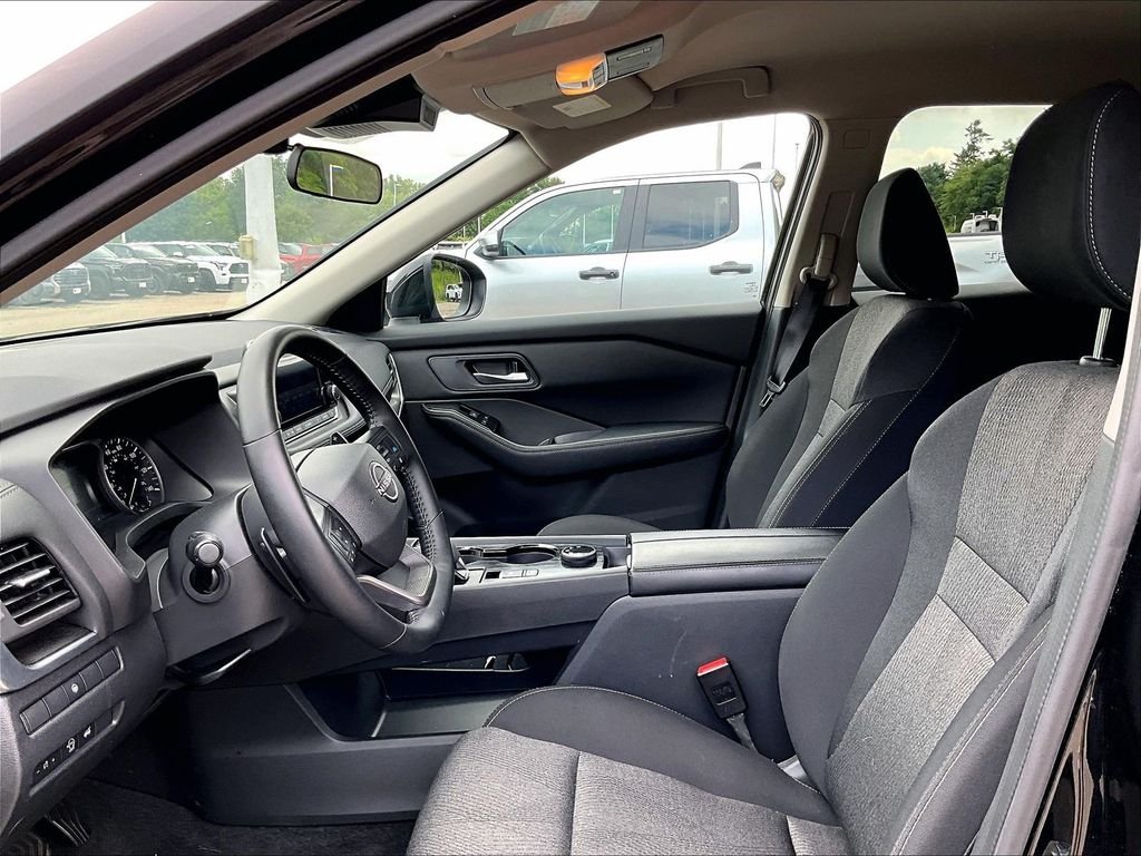 Used 2026 Black Nissan SV image 4