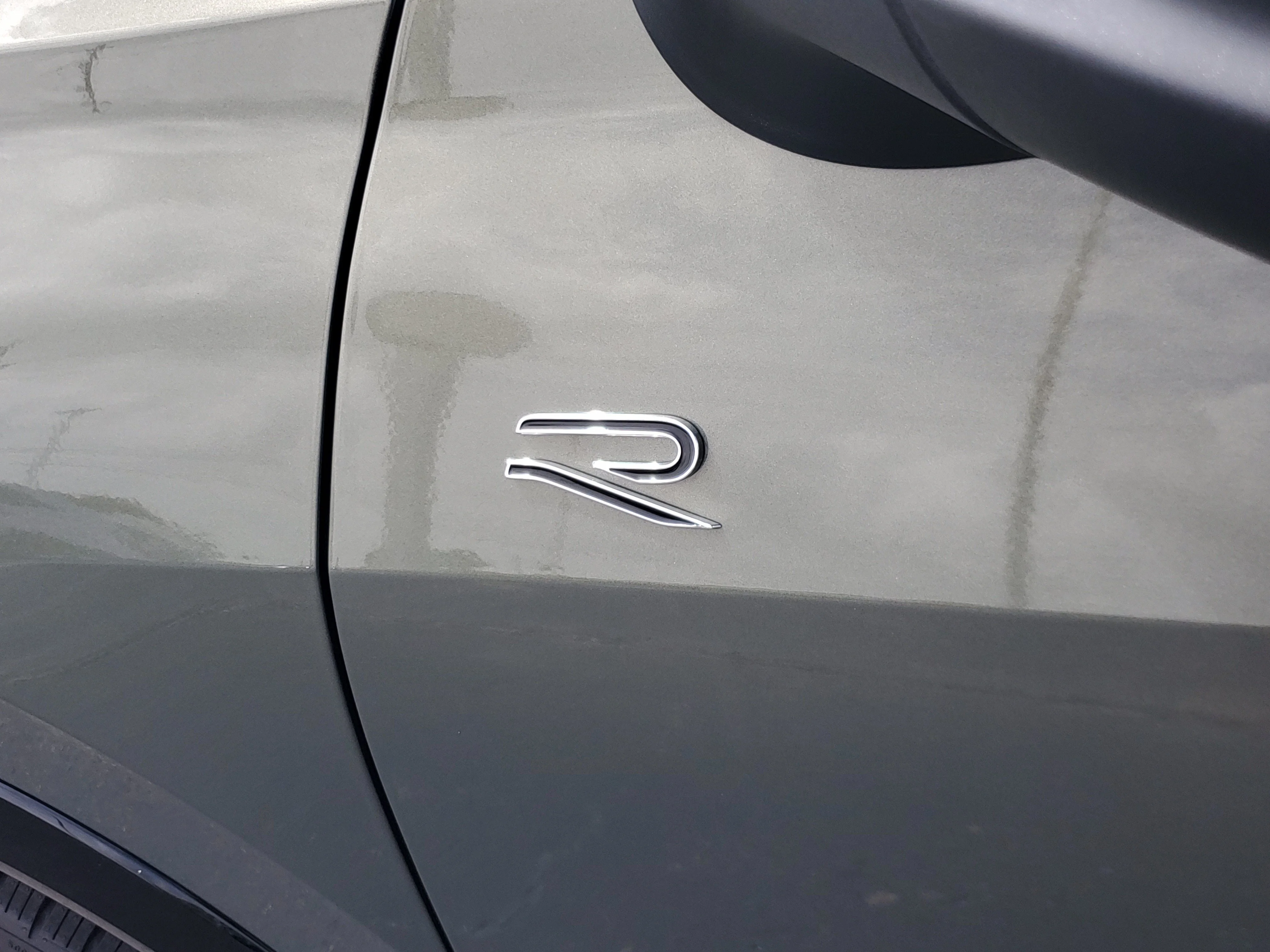 New 2026 Green Volkswagen SE R-Line Black image 9