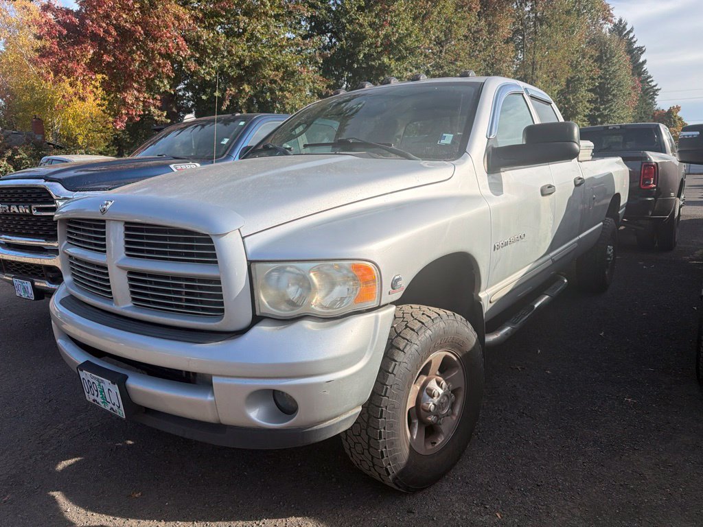 Used 2004 Bright Silver Metallic Clearcoat Dodge Laramie image 3