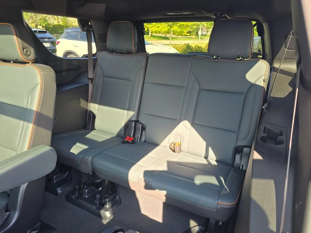 2025 GMC Yukon AT4 - Photo 26