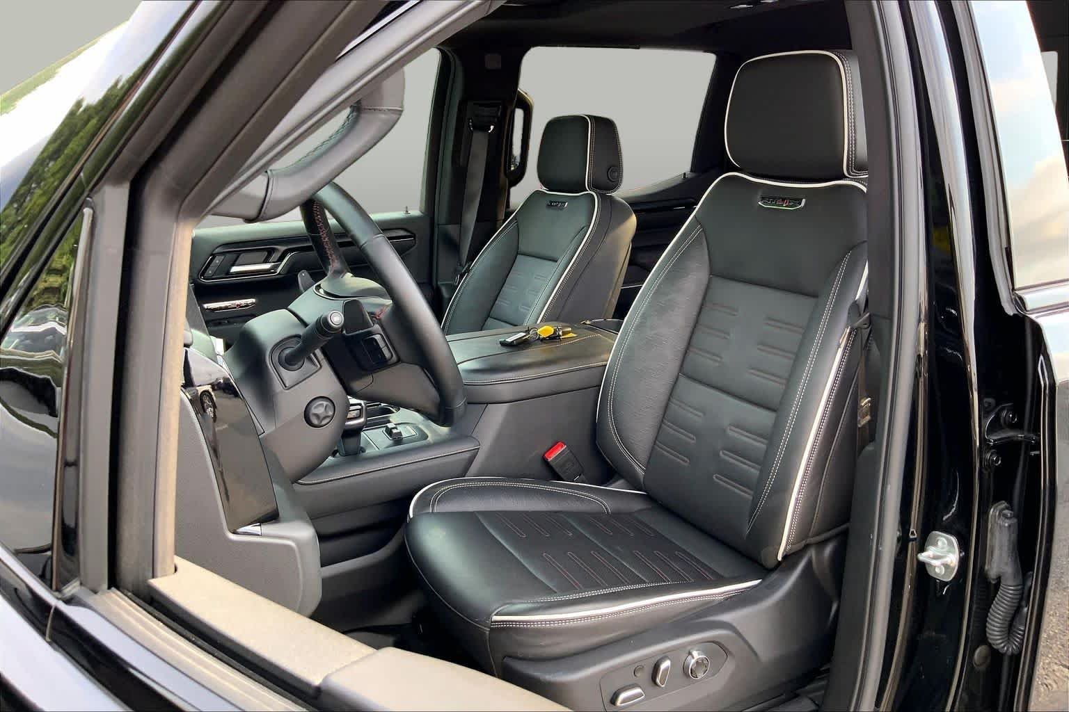 Used 2026 Onyx Black GMC AT4X image 7