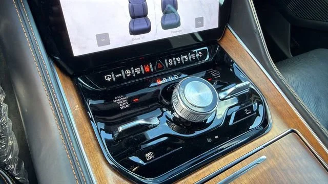 Used 2024 Blue Jeep Series III image 30