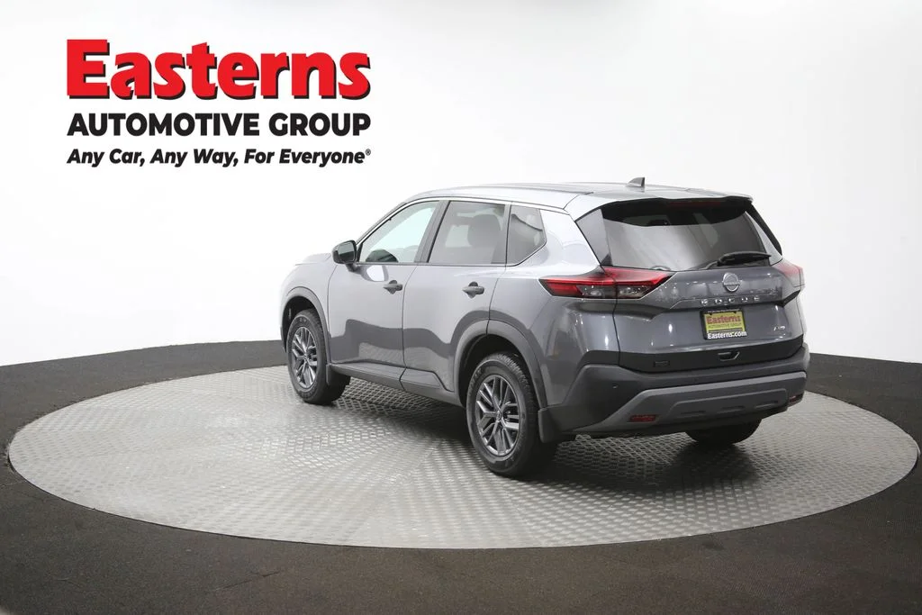Used 2023 Gray Nissan S image 64