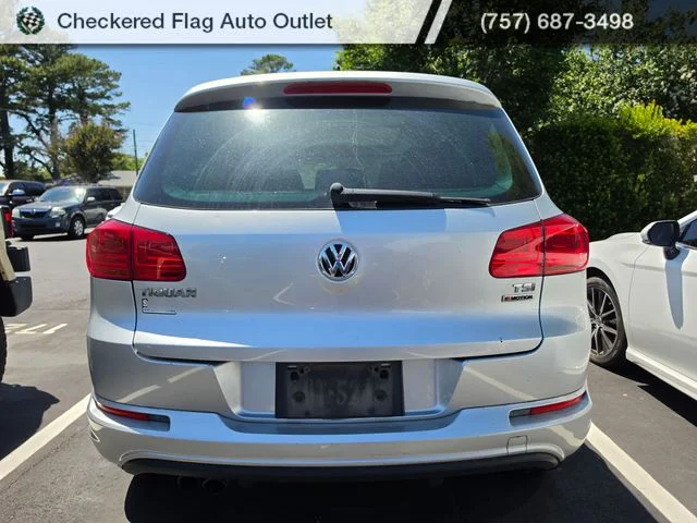 Used 2017 Reflex Silver Metallic Volkswagen Sport image 5