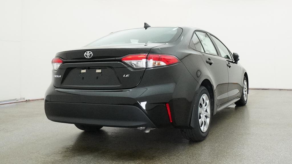 New 2027 Inked Toyota LE image 21