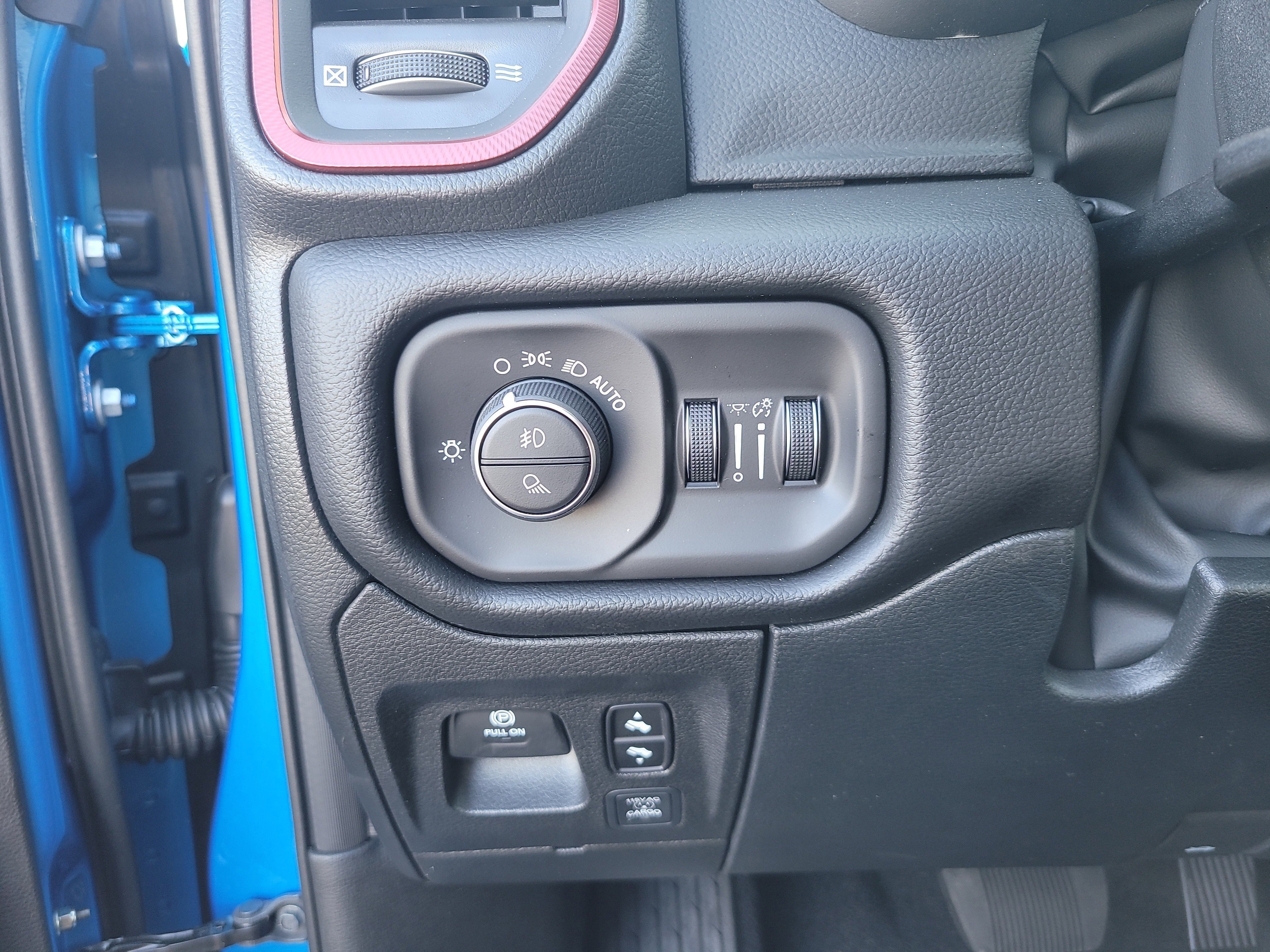 New 2026 Hydro Blue Pearl-Coat Exterior Paint RAM Rebel image 21
