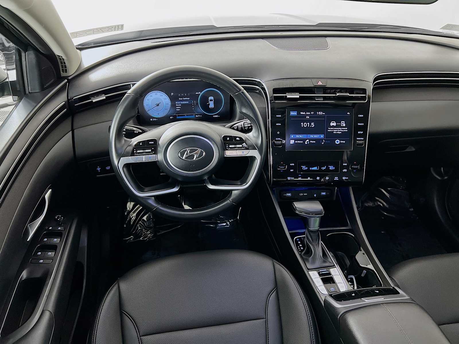 Used 2023 Amazon Gray Hyundai SEL image 24