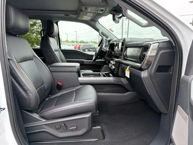 New 2026 Oxford White Ford F-250® Lariat® image 23