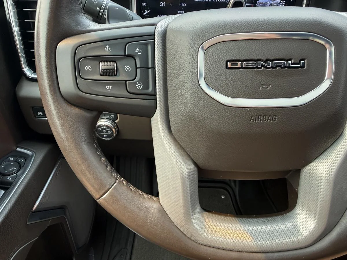 Used 2025 Black GMC Denali image 30