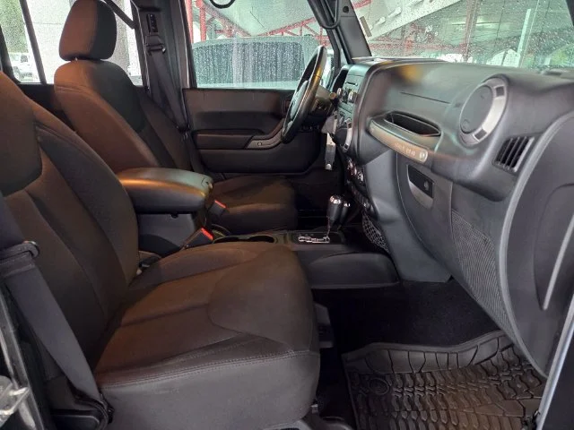 Certified Used 2016 Gray Jeep Unlimited Sport image 15
