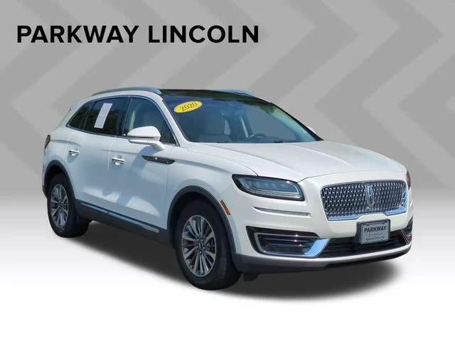 Used 2020 White Lincoln Reserve image 7