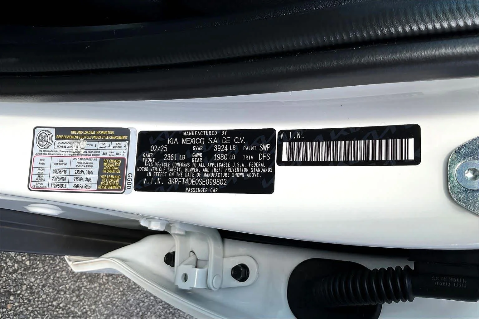 2025 Kia K4 LXS - Photo 33