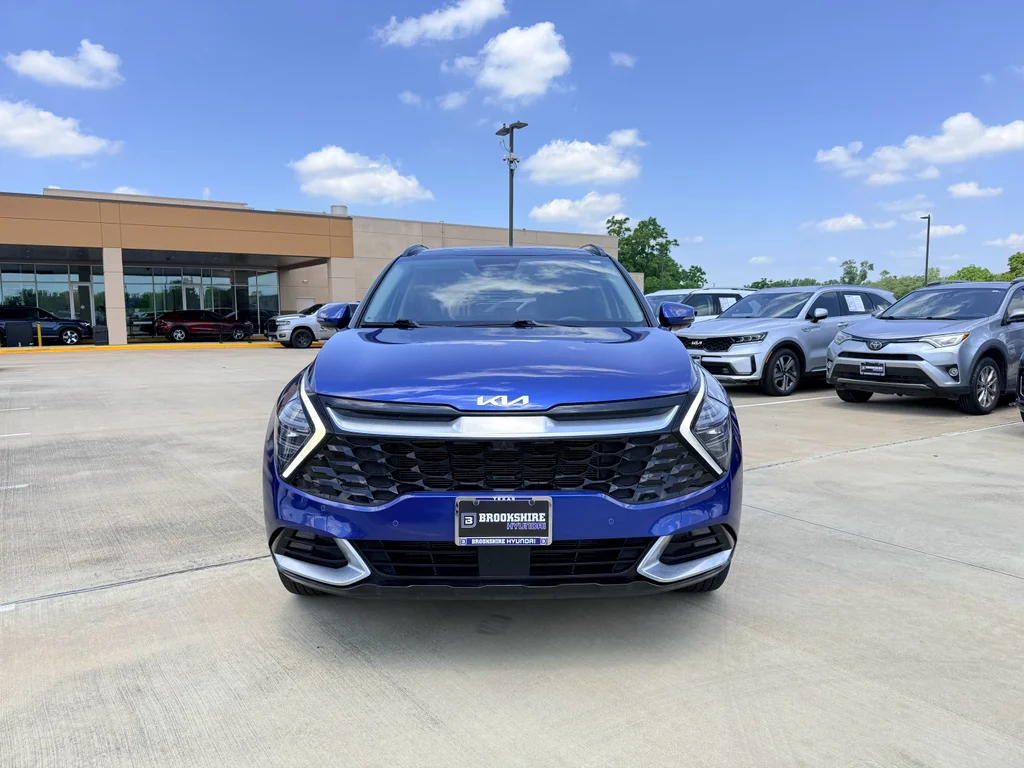 Used 2023 Sapphire Blue Kia SX-Prestige image 2