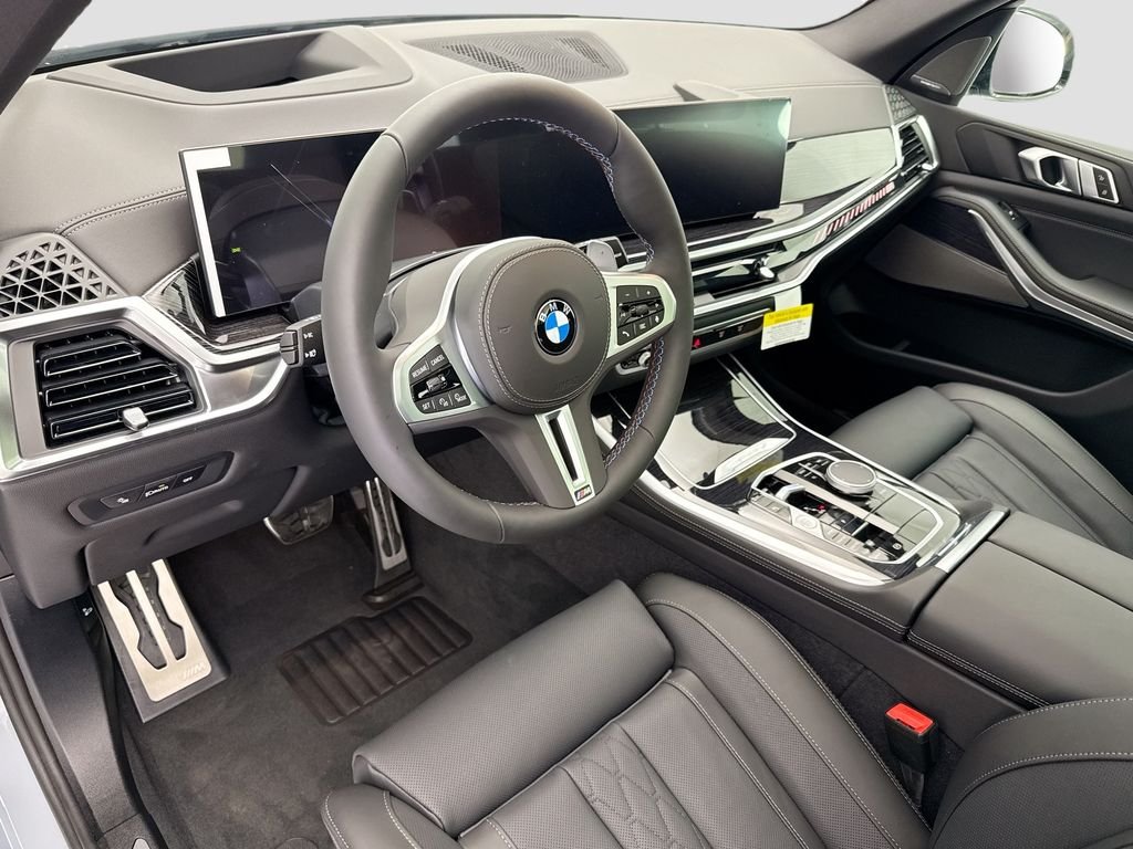 New 2026 Gray Metallic BMW M60i image 9