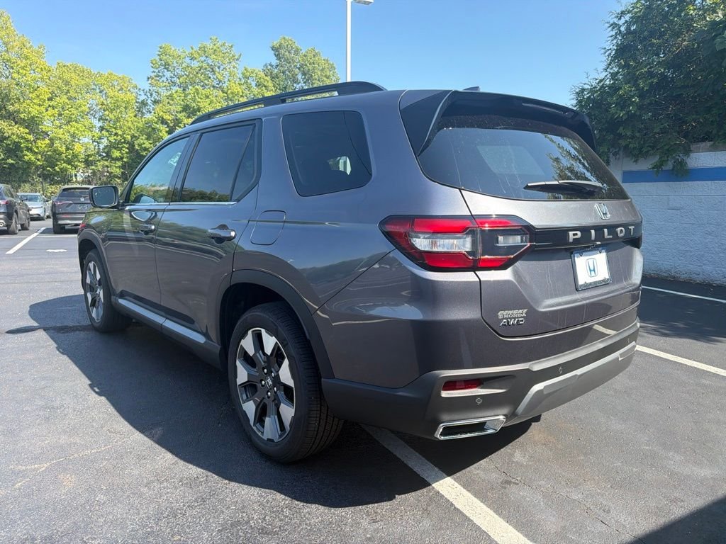 Certified Used 2026 Modern Steel Metallic Honda Touring image 3