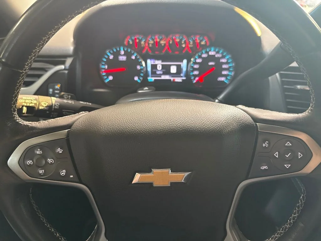 Used 2019 White Chevrolet Premier image 21