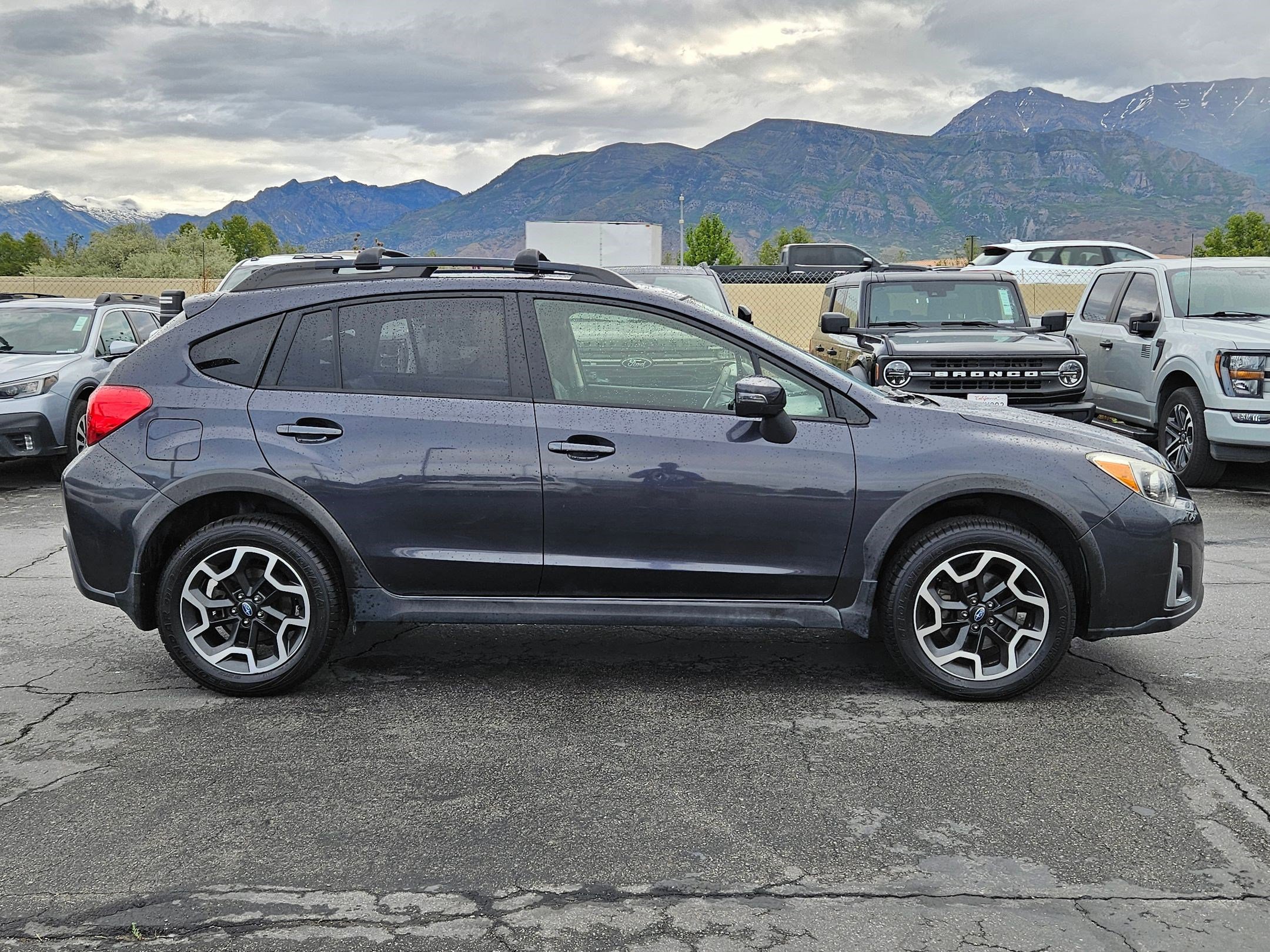 Used 2017 Dark Gray Metallic Subaru Limited image 2